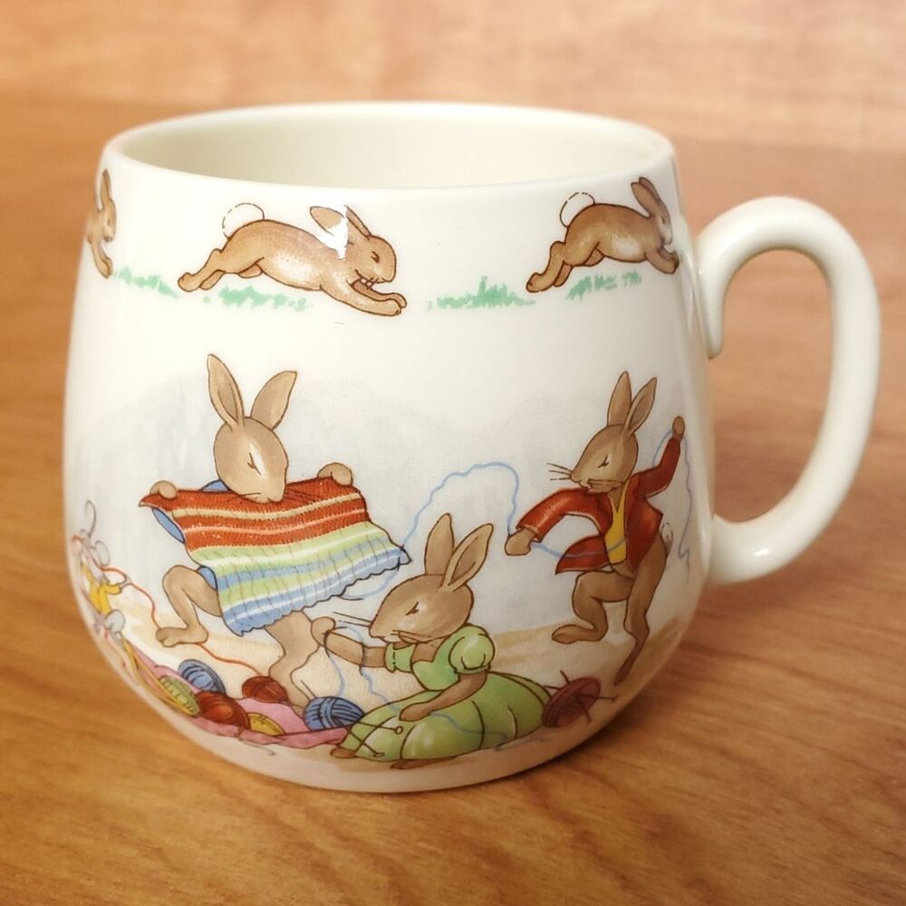 Bunnykins Royal Doulton Childs Cup Rabbits Knitting Easter Baby Gift Bone China